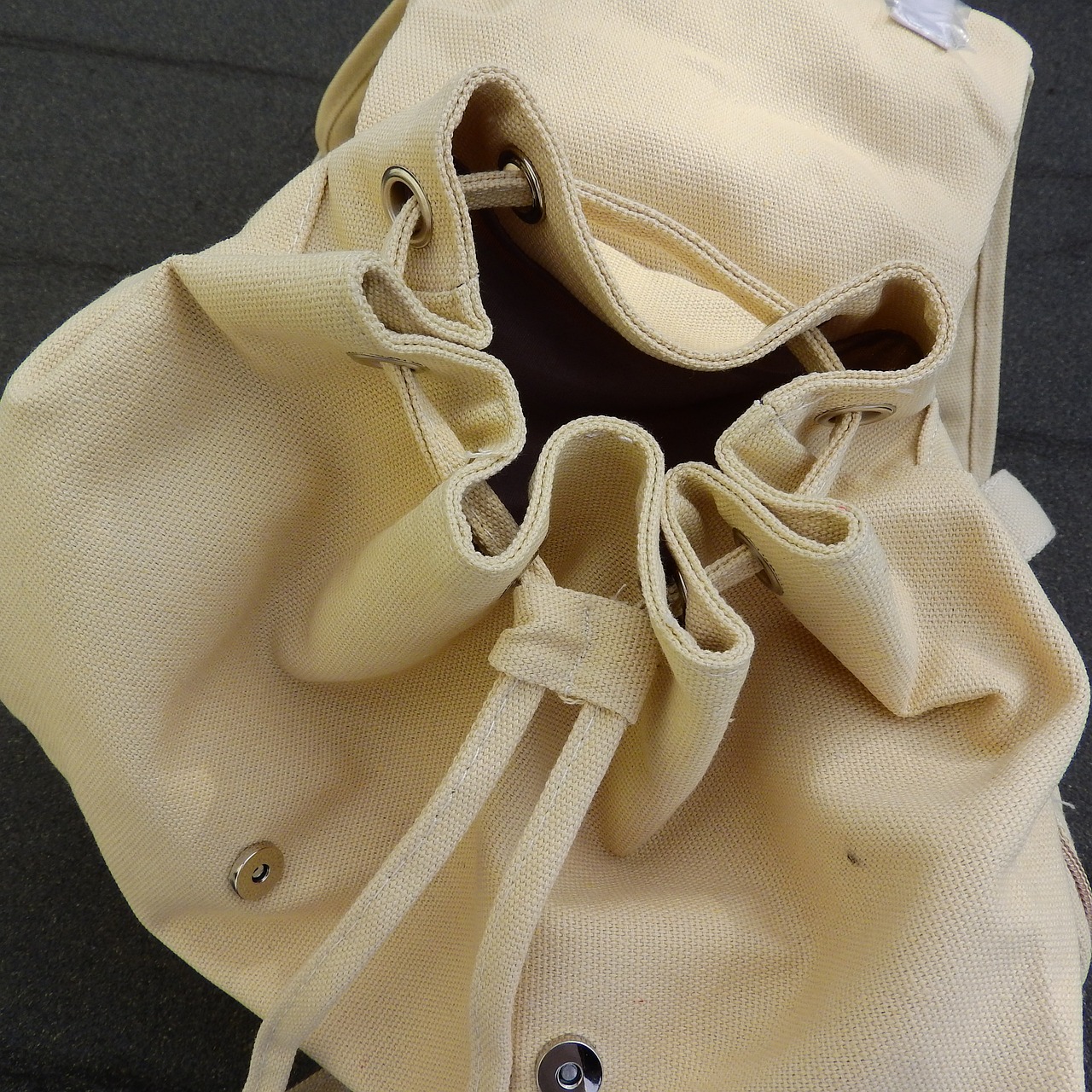 Rucksäcke, Taschen und Sporttaschen